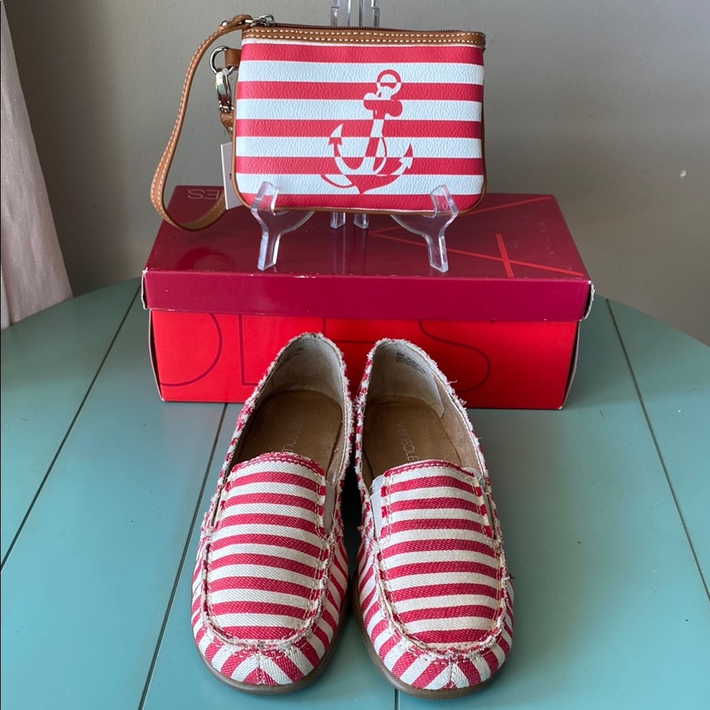AEROSOLES Red and White Striped Fabric Flats sz9 with Anchor Wristlet NWT